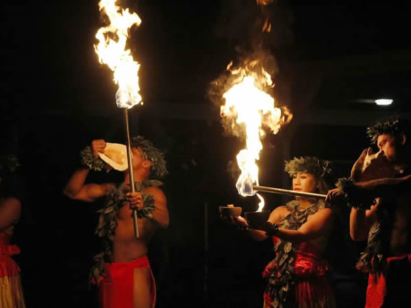 Ka Moana Luau - Aloha Tower